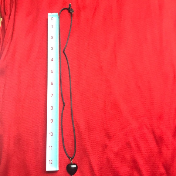 Black Onyx Heart necklace - Picture 2 of 3
